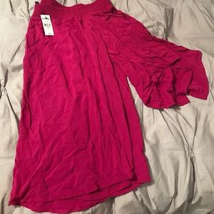 Off the shoulder top Express size large NWT