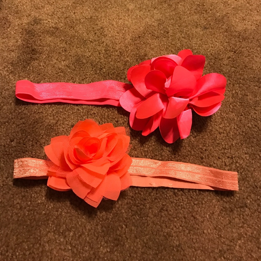 Set of 2 bows