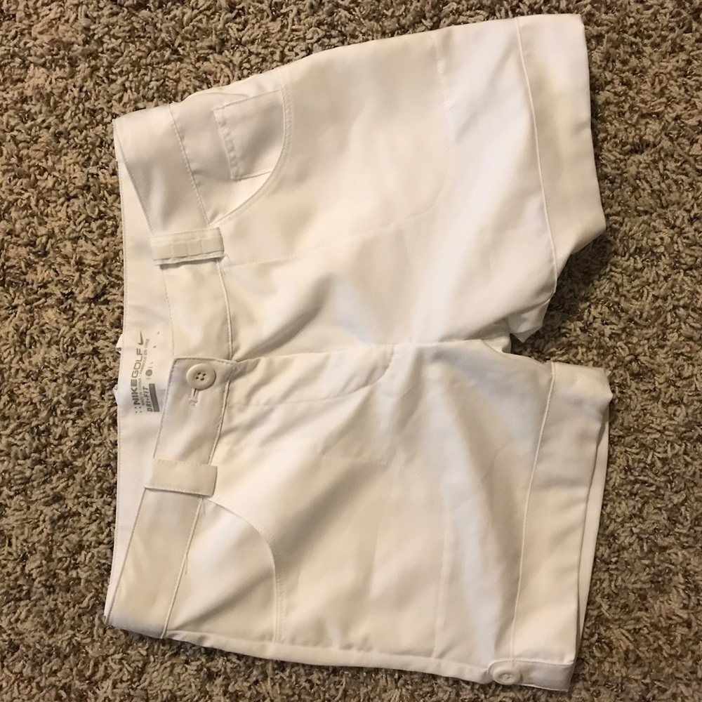 Nike golf shorts women's