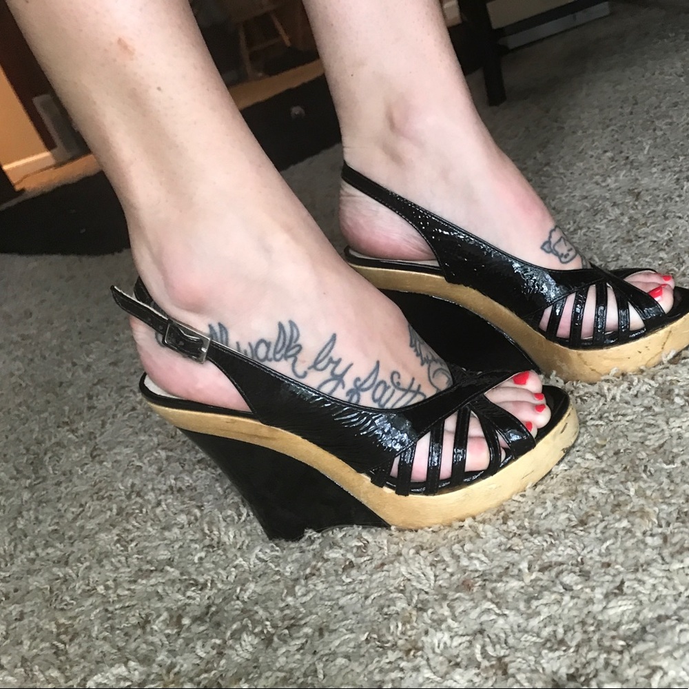 Steve Madden Black Wedge Sandals