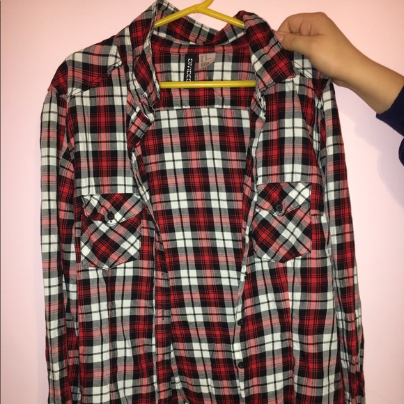 Divided Tops - Plaid flannel