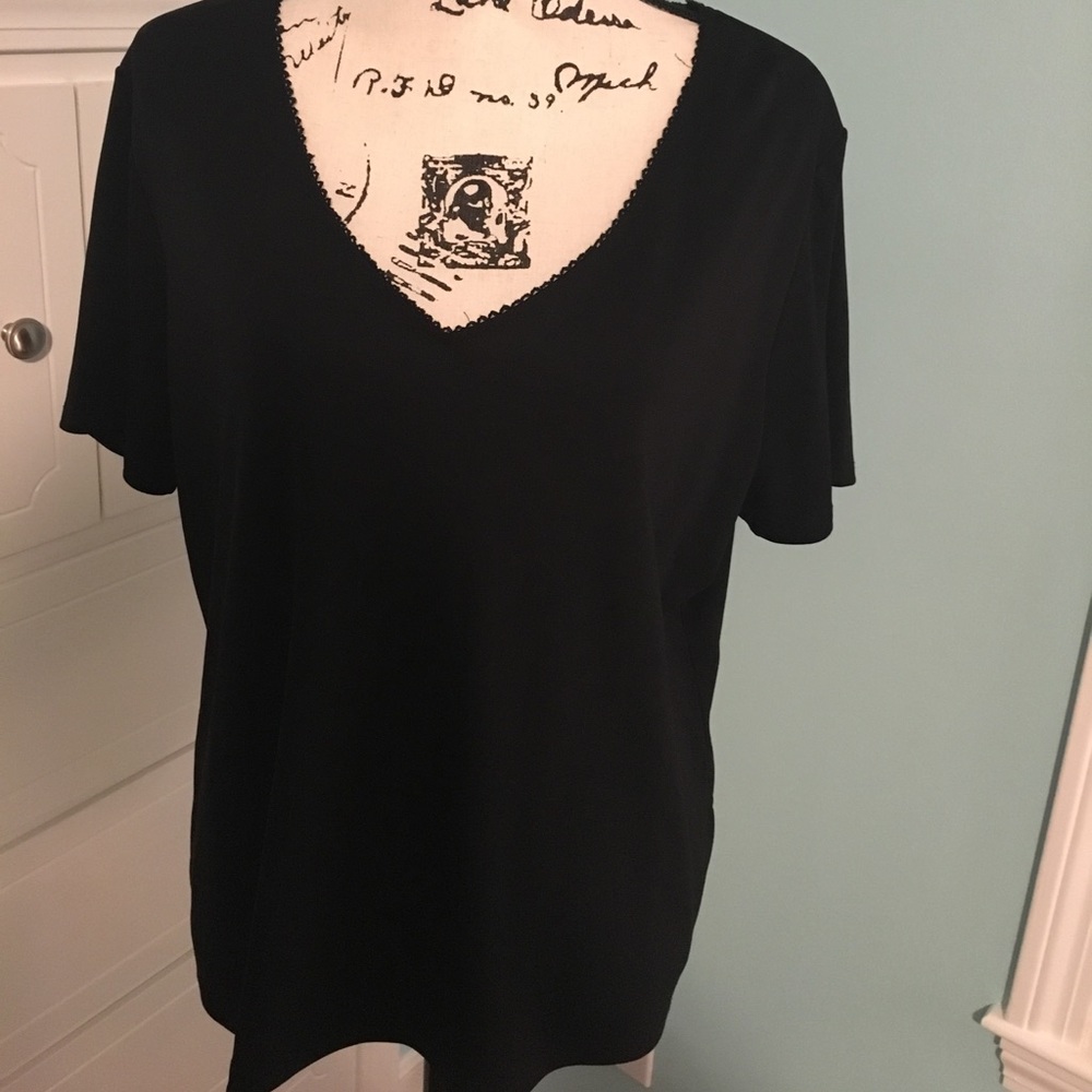 Anne klein shirt- matches skirt also for sale!