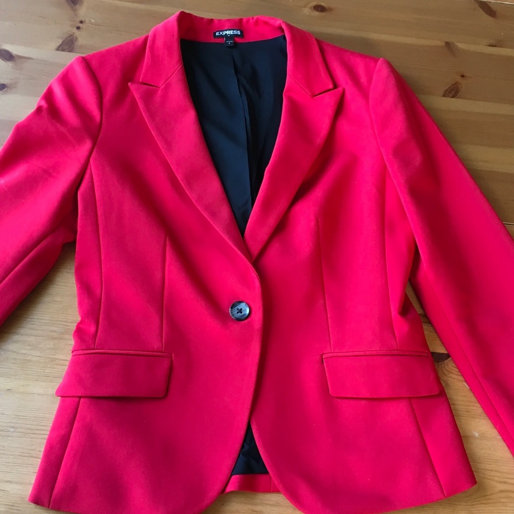 NWOT Red Express Blazer Size 6