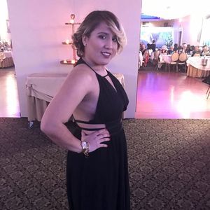 Meet your Posher, Stephanie