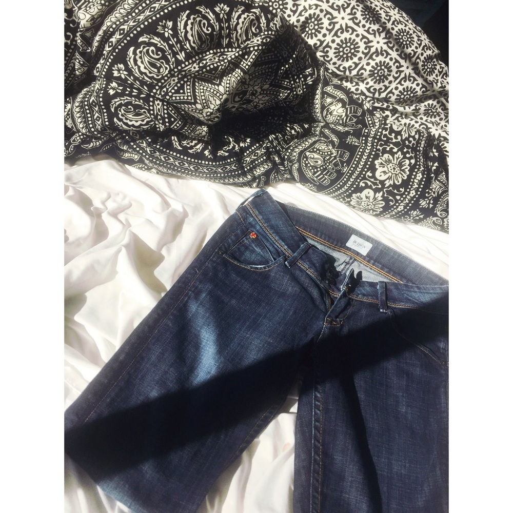 HUDSON DARK WASH JEANS