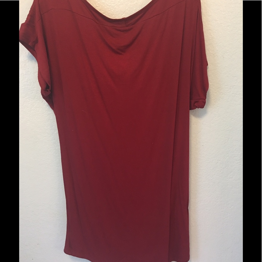 XL WINE COLORED LONG SHORT SLEEVE LEGGINGS TOP NWO - Picture 2 of 3