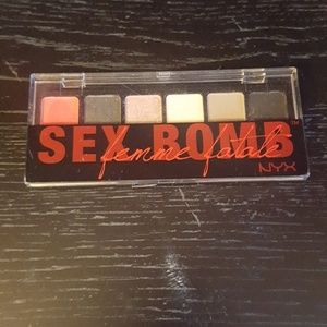 NYX Sex Bomb Palette
