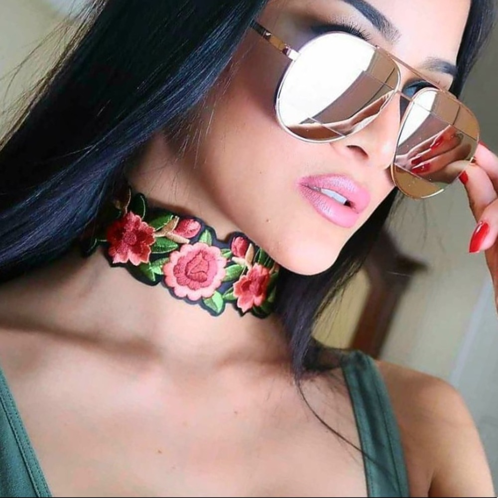 Date Night Choker