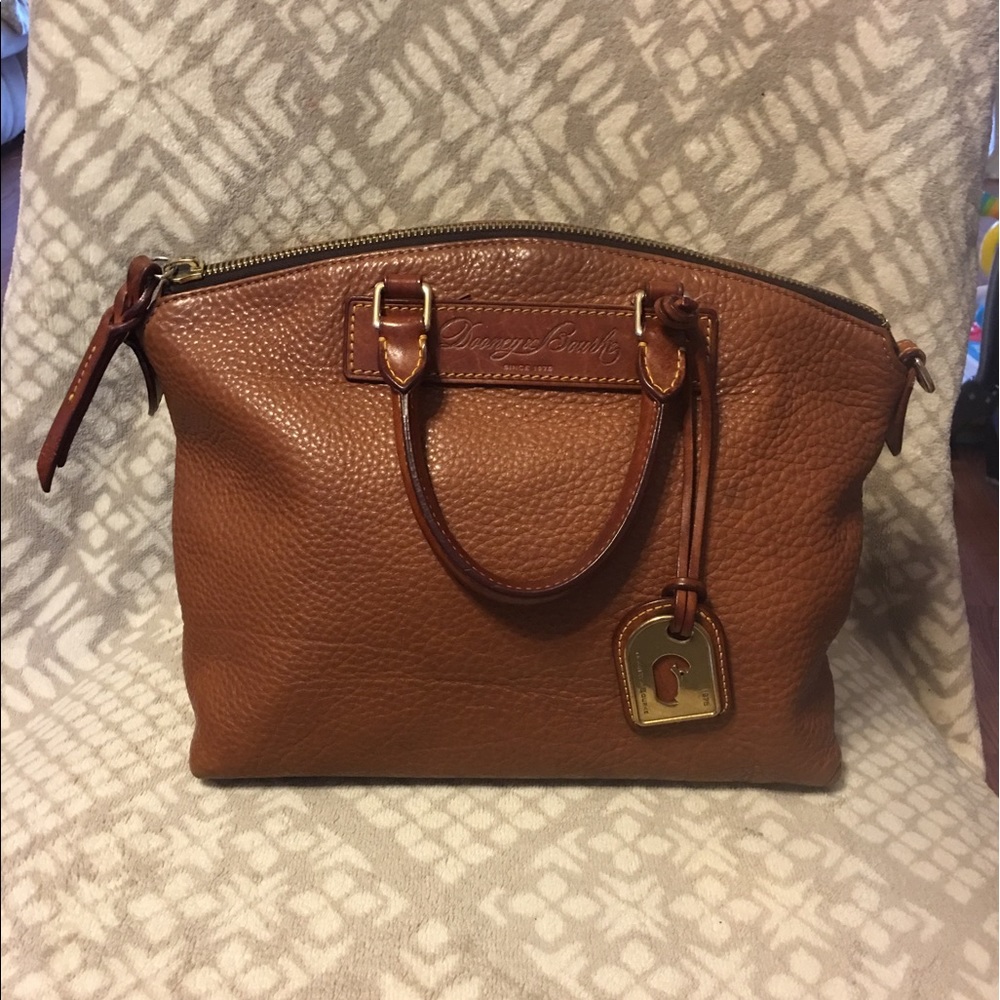 ❌SOLD❌ Dooney and Bourke