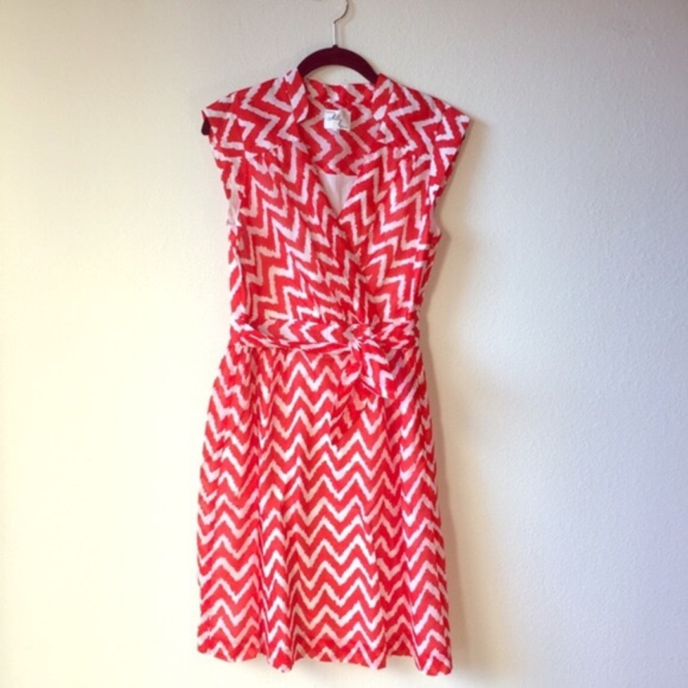 Cute neckline summer dress