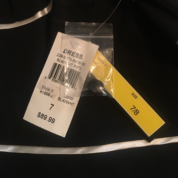 Asymmetrical evening gown - Picture 5 of 5