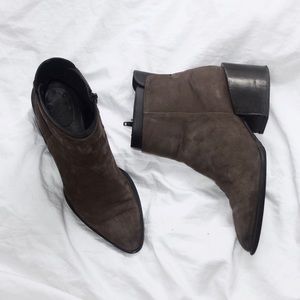 LAST CHANCE Vince Suede Booties