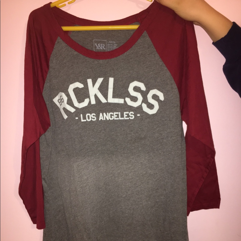 Quarter sleeve tshirt