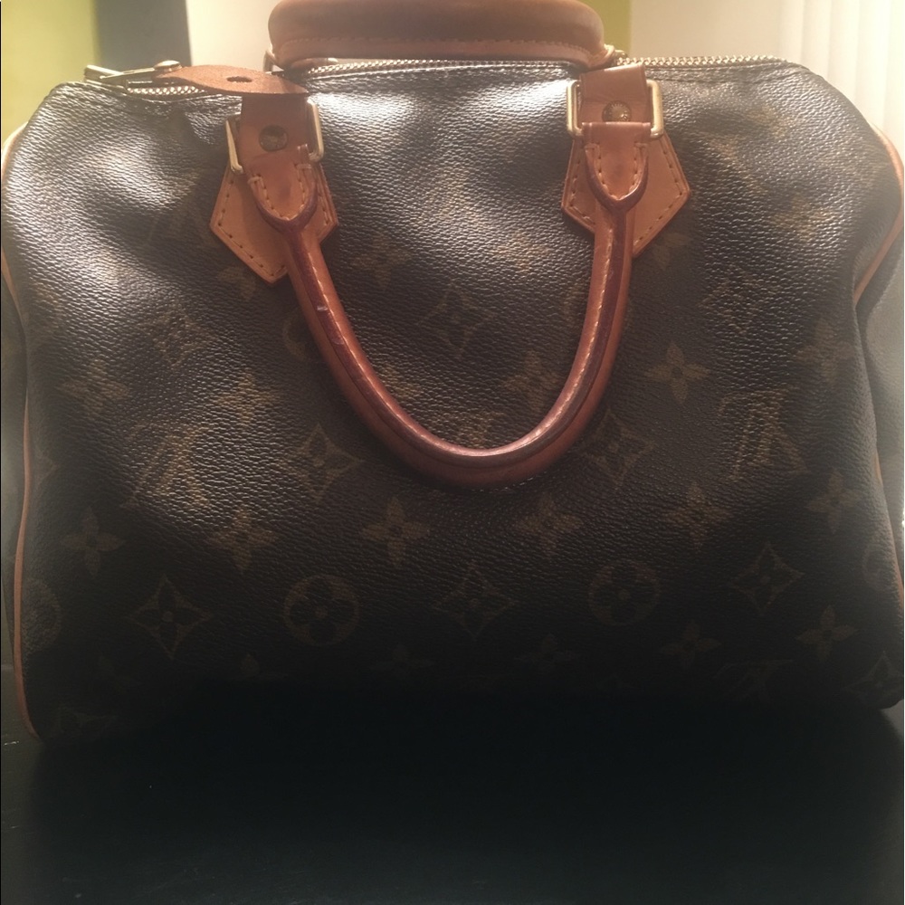 Excellent Condition! Louis Vuitton Speedy Bag