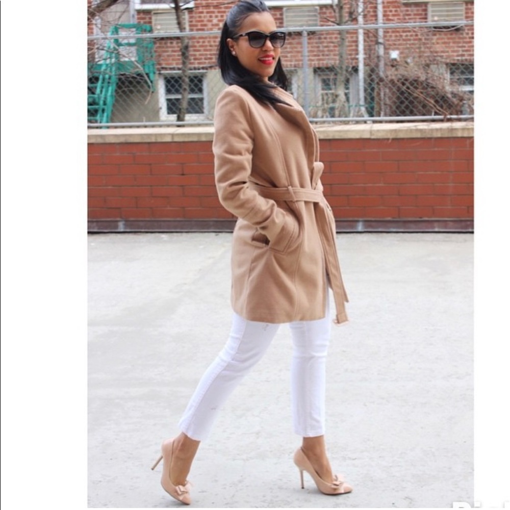 Betsey Johnson nude pumps with bow.