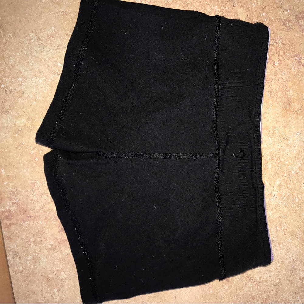 Spandex - Picture 4 of 4