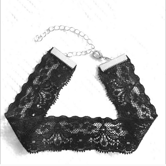 STRETCH LACE CHOKER - Picture 2 of 3