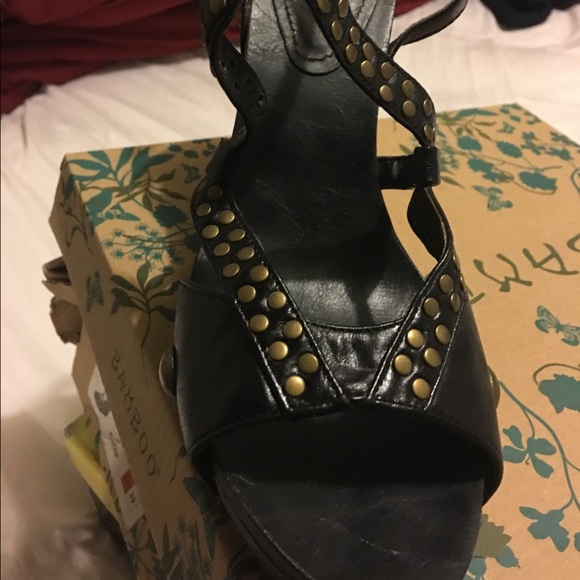 Wedges - Picture 1 of 2