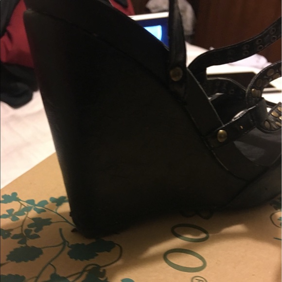 Wedges - Picture 2 of 2