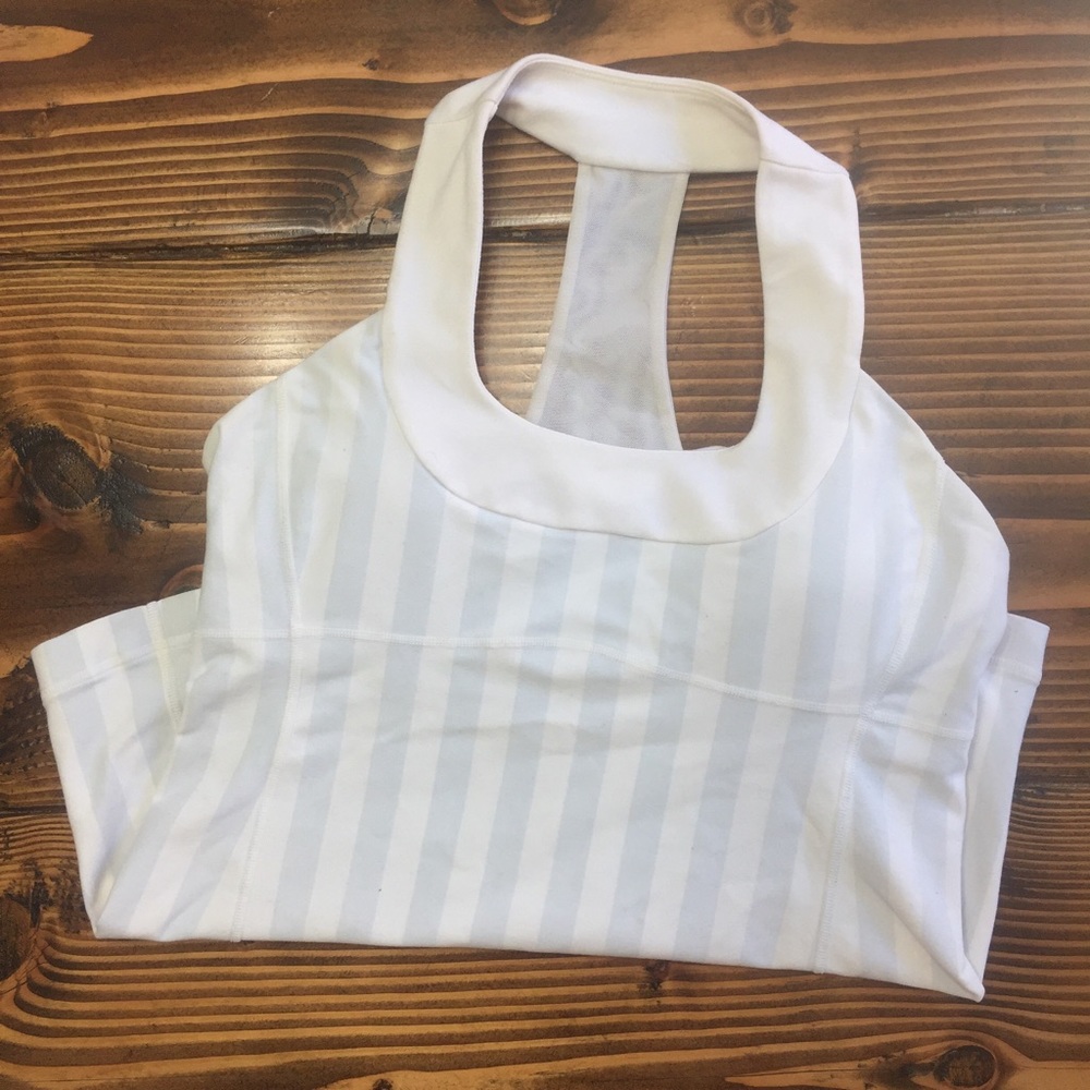 Lululemon scoop neck tank top with built in bra