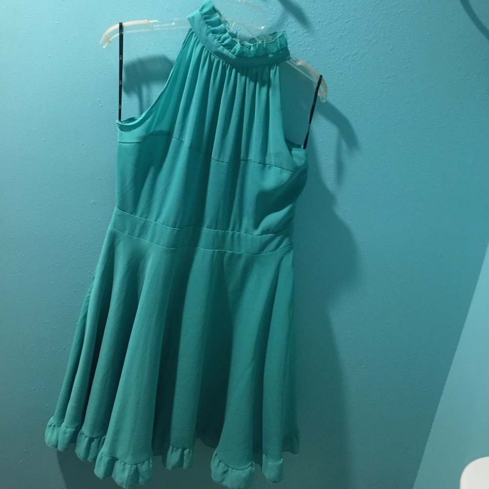 Boutique style dress. Super cute!!