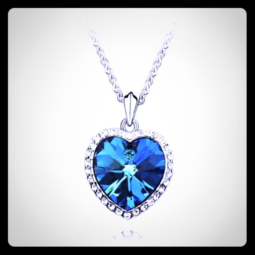 The heart of the ocean necklace