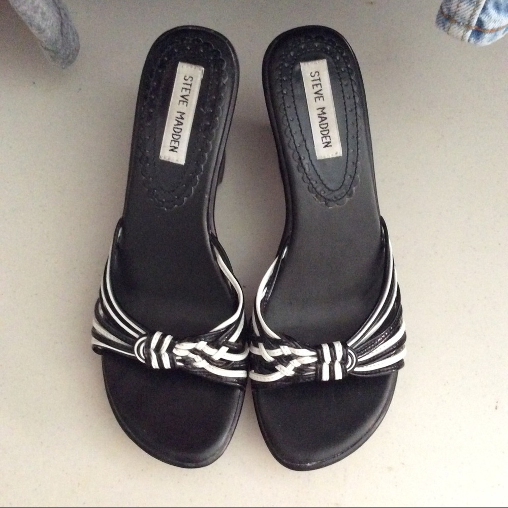 Steve Madden 90s Platform Sandals