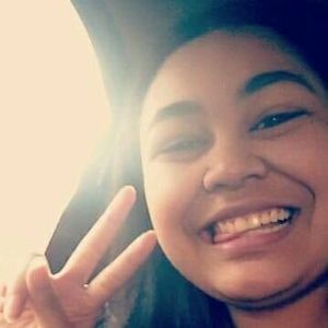 Meet your Posher, Akanesi