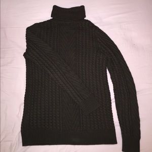 Forever 21 Olive Turtleneck Sweater, Size Medium
