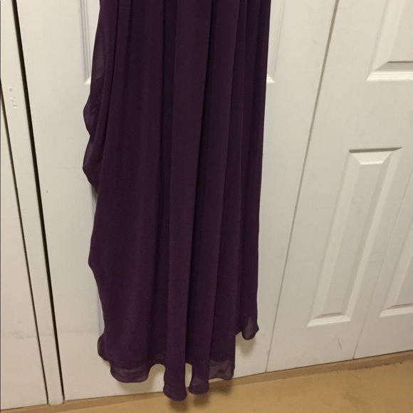 Dress - Picture 3 of 4