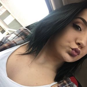 Meet your Posher, Serena