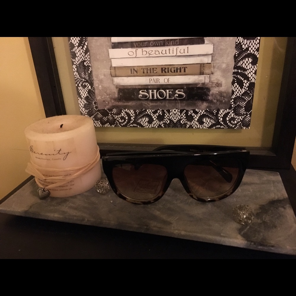 Flat Top Oversized Tortoise Shadow Sunglasses