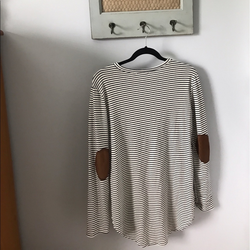 Long sleeve striped tee