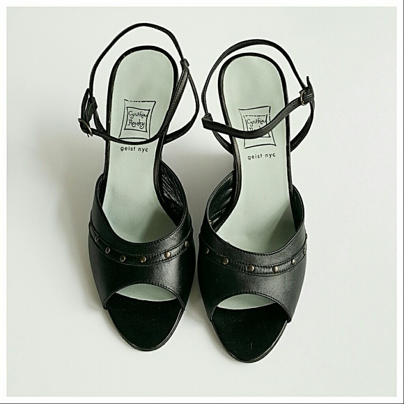 cynthia rowley shoes sandals