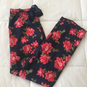 Abercrombie Kids navy blue/red flower pajama pants