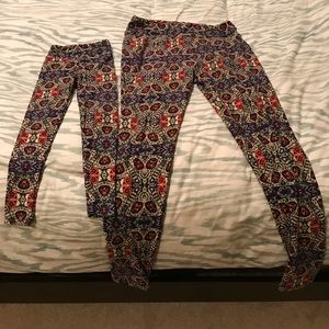 Mommy and me leggings. TC and SM