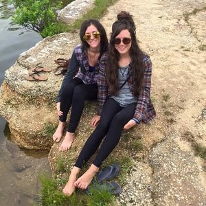 Meet your Posher, Lauren