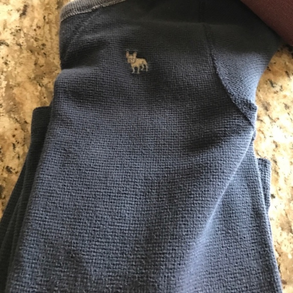 Ruehl long sleeve tee great condition