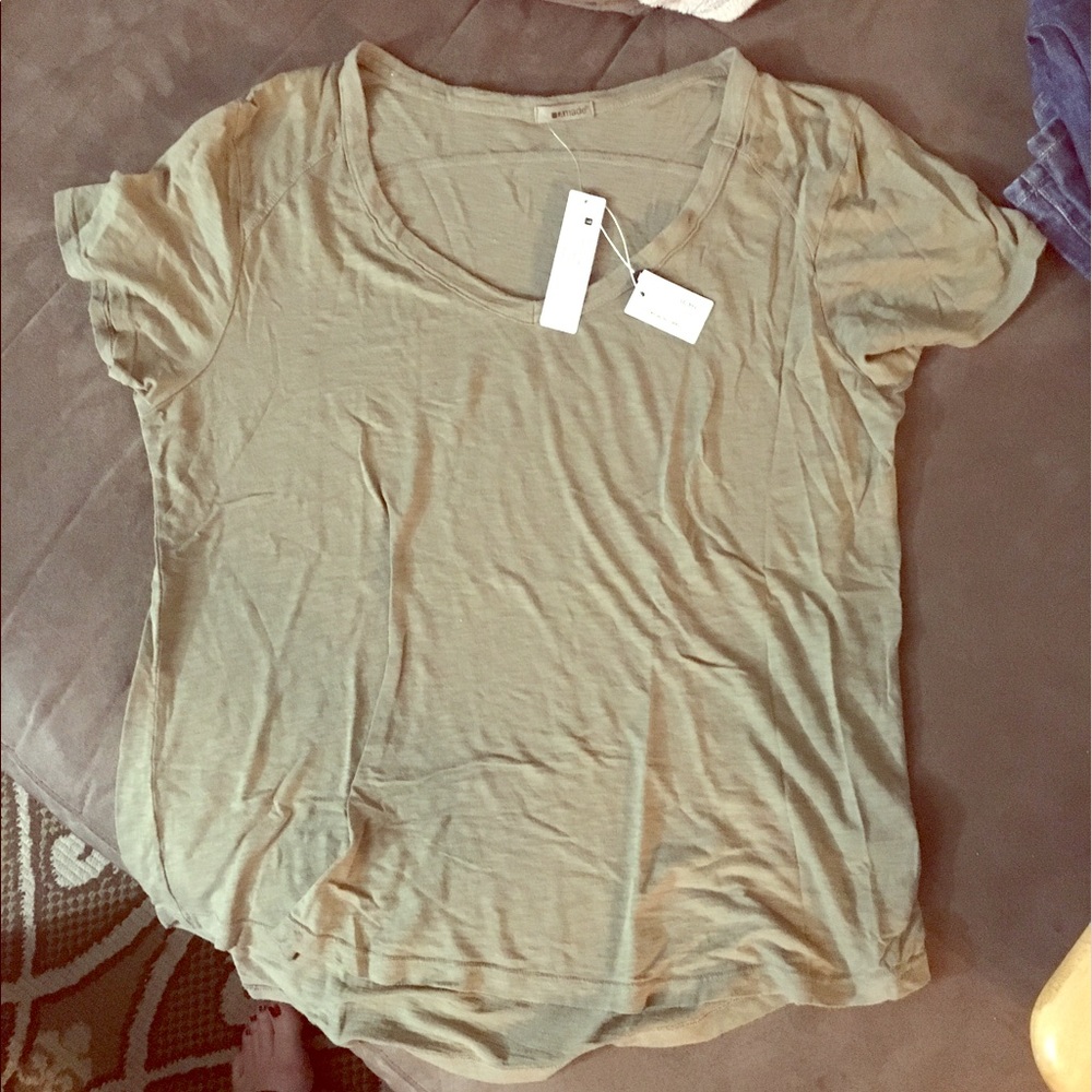 NWT Lamade Tee