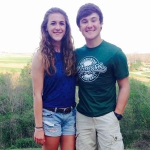 Meet your Posher, Case