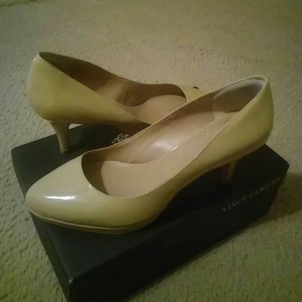 Vince Camuto shoes