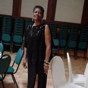 Meet your Posher, Donna