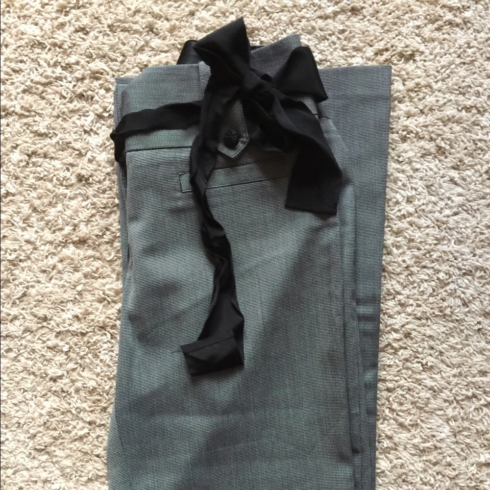 Maurice's adorable black/grey dress pants