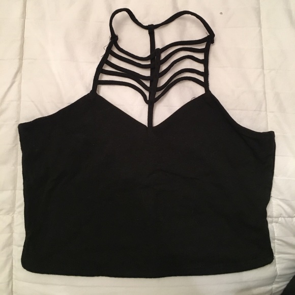 Black Sexy Caged Strappy Bralette - Picture 2 of 3