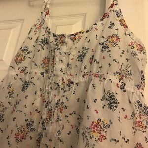 GAP size Large women's floral tank 100% cotton