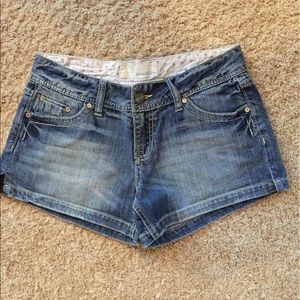 Maurice's jean shorts