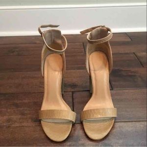 Charlotte Russe chunky heel