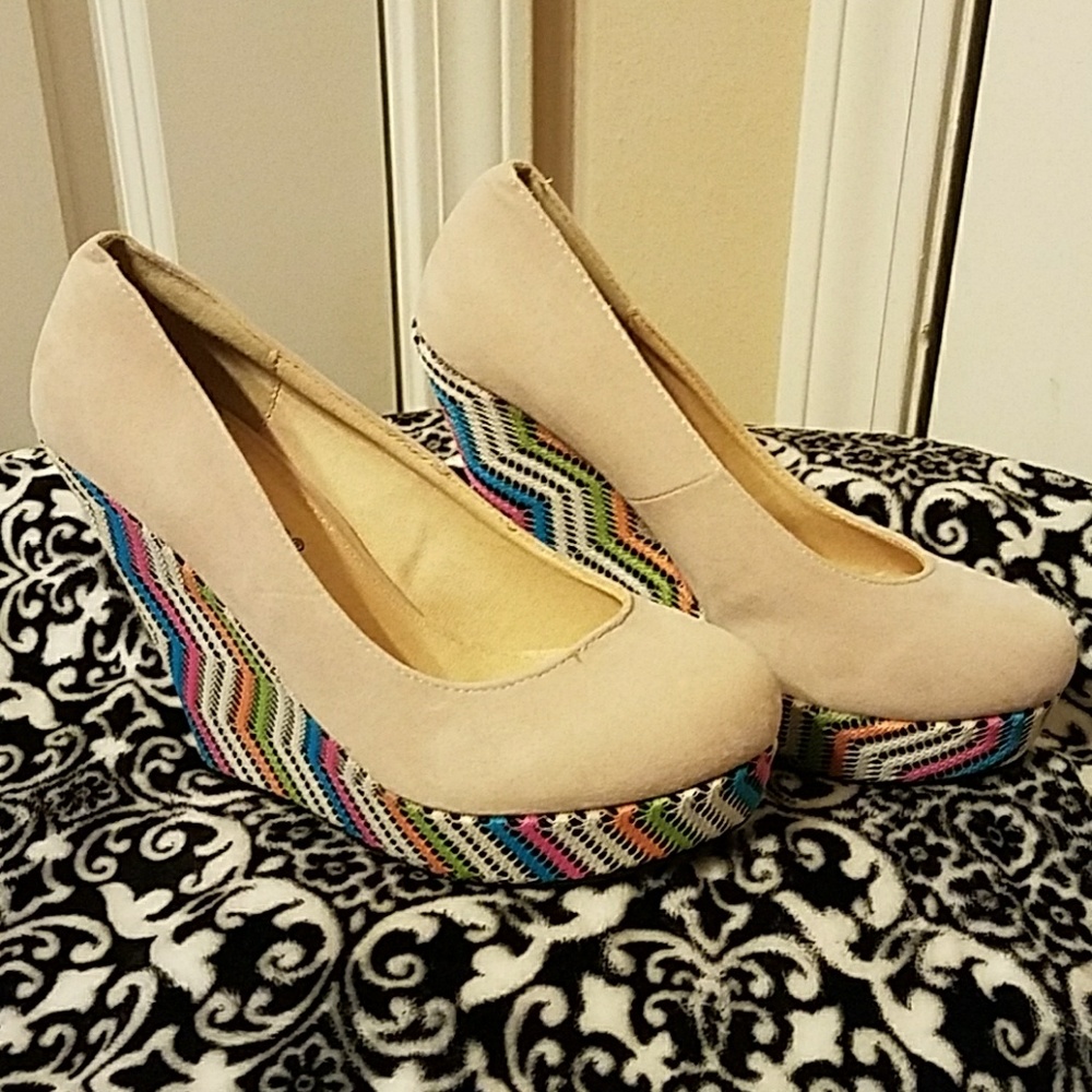 Nude Platform Multicolored Wedge