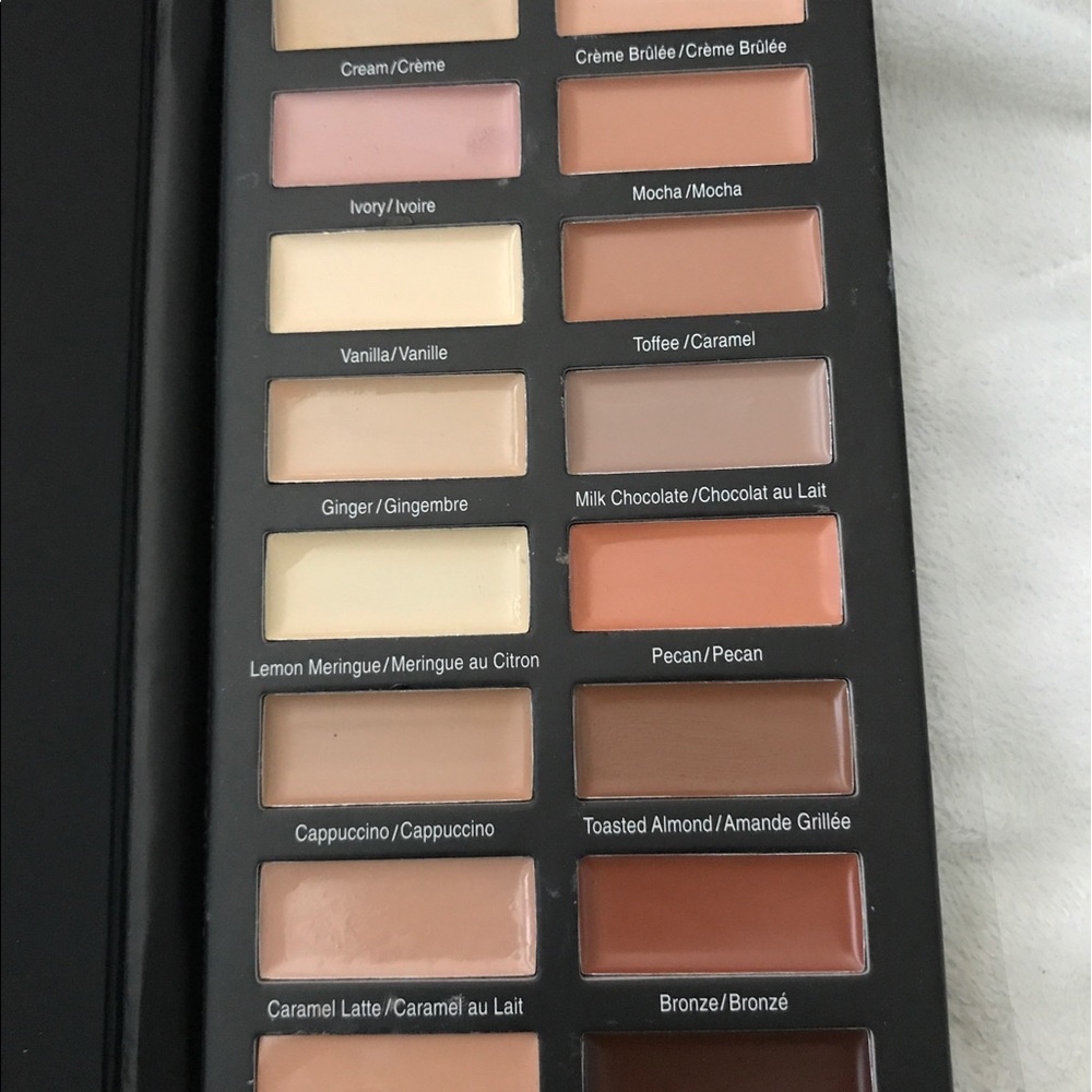 Concealer Collection - Picture 2 of 3