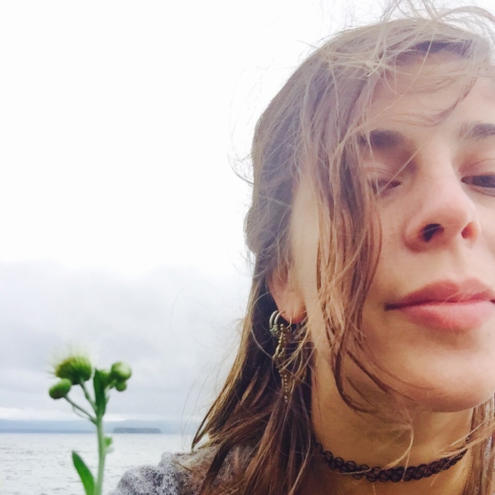 Meet your Posher, Nicole